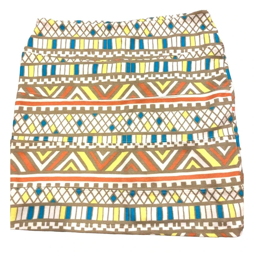 Mini bodycon women's skirt size M Atzec style pring stretchy summer party girl
